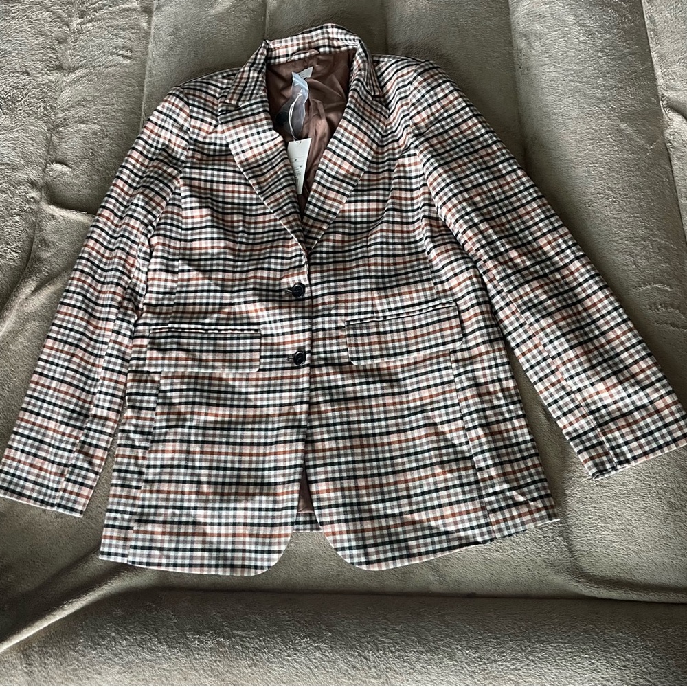Blazer perfect for Fall!!